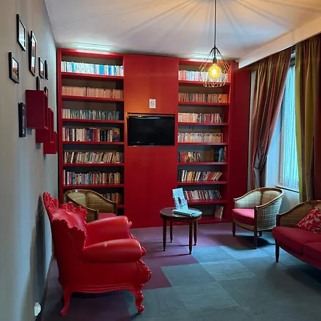 Elisabeth Gare Sncf 2*