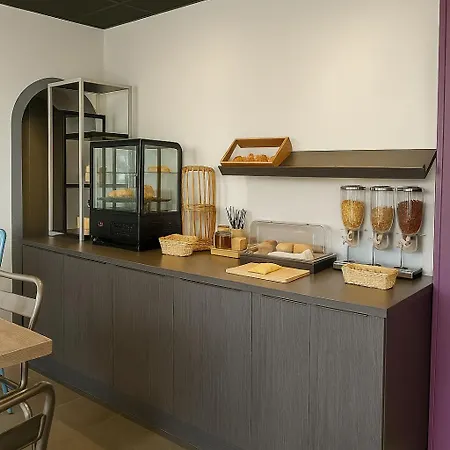 Elisabeth Gare Sncf Clermont-Ferrand