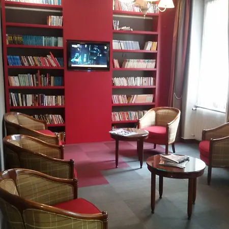 Elisabeth Gare Sncf 2*
