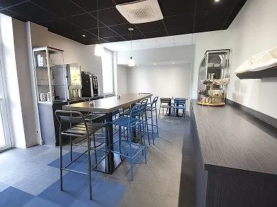 Elisabeth Gare Sncf 2*