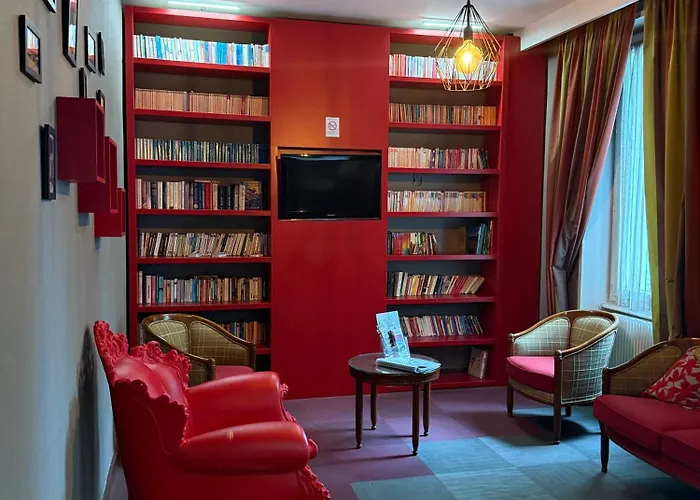 Elisabeth Gare Sncf 2*