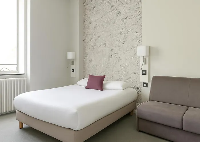 Elisabeth Gare Sncf 2* Clermont-Ferrand