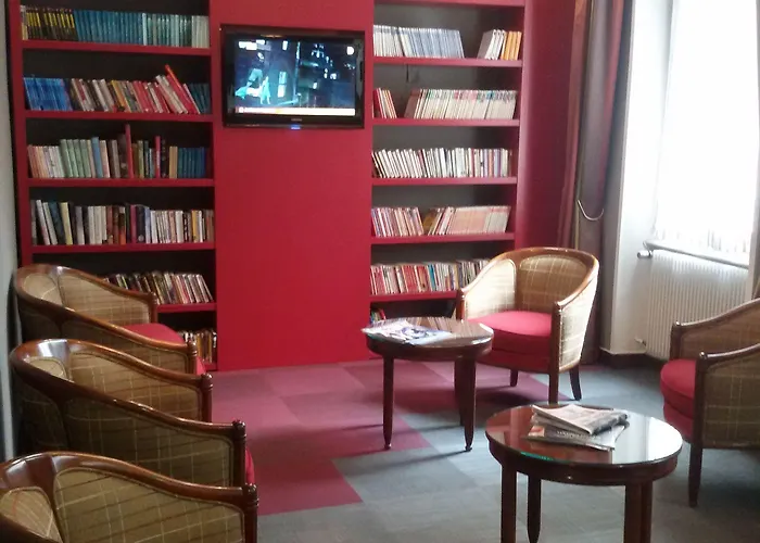 Elisabeth Gare Sncf 2*